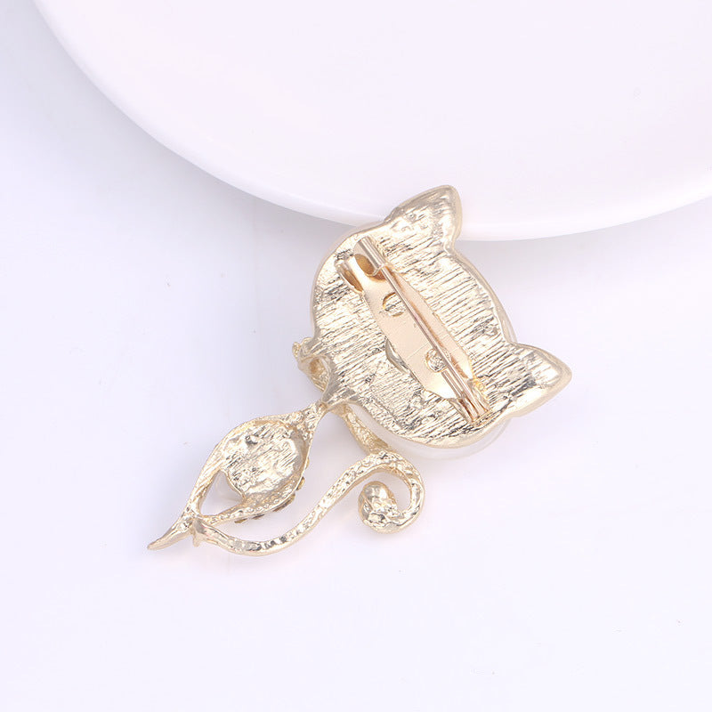 High-end Jewelry Wholesale Alloy Crystal Fashion Cat Eye Kitten Brooch