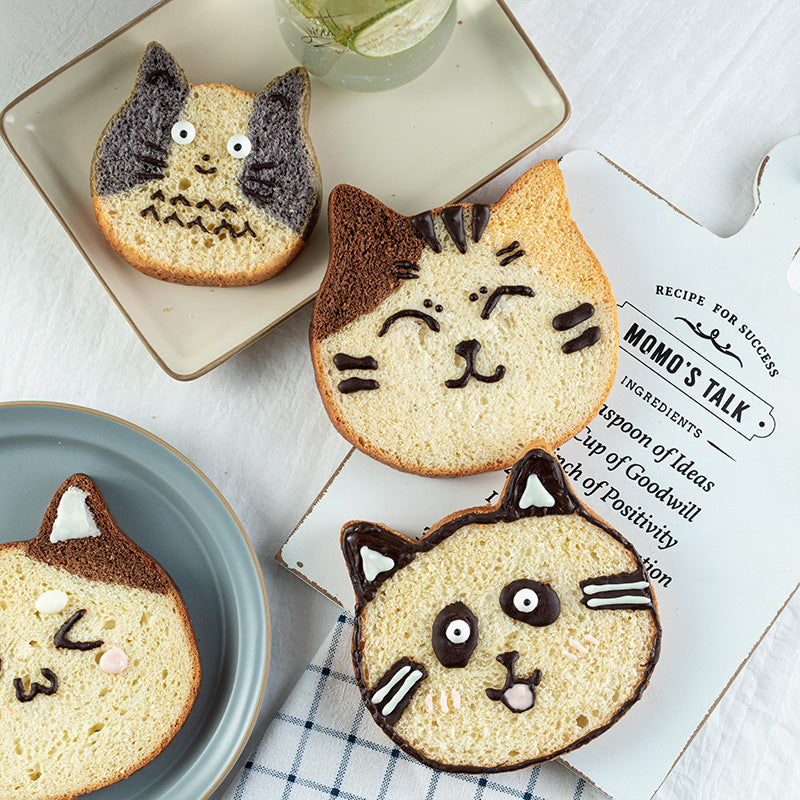 Cat toast mould