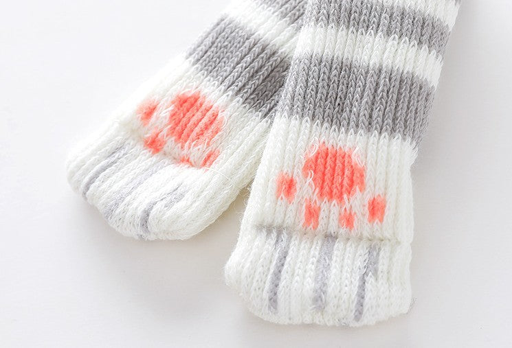 CAT PAW CHAIR SOCKS