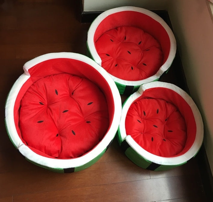 Four seasons kennel watermelon bed home quiet pets autumn and winter warm cat litter Teddy bear small dog cat watermelon nest