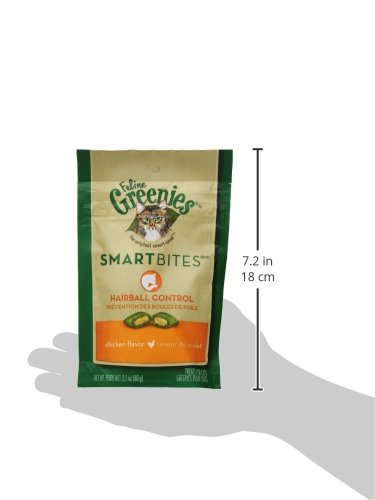 Greenies Feline Smartbites Healthy Indoor Natural Treats for Cats, Chicken Flavor, 2.1 oz. Pouch