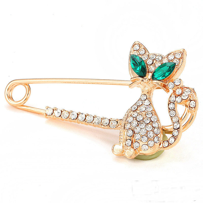 Rhinestone Crystal Green-eyes Cat Brooch Pin