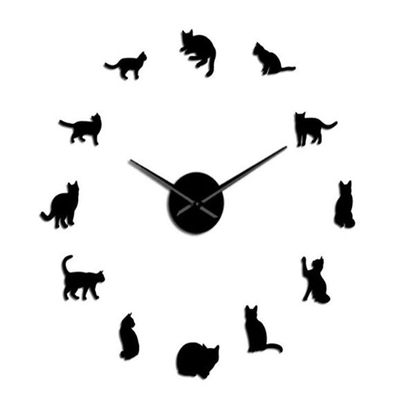 Simple wall clock for cat