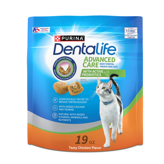 Purina DentaLife Made in USA Facilities Cat Dental Treats, Tasty Chicken Flavor - 19 oz. Pouch