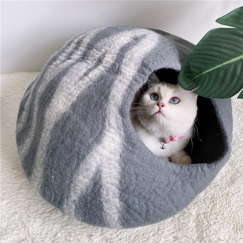 Wool Felt Cat Warm Closed Windproof Pet Litter