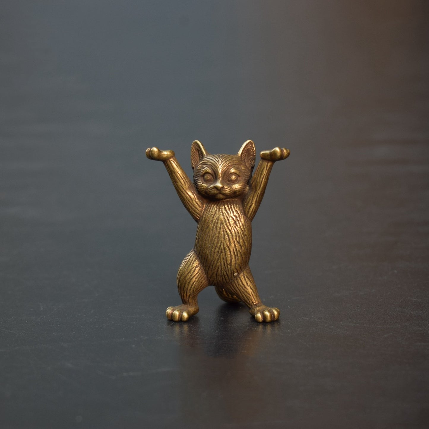 Small Copper Cat Antique Handicraft Ornaments