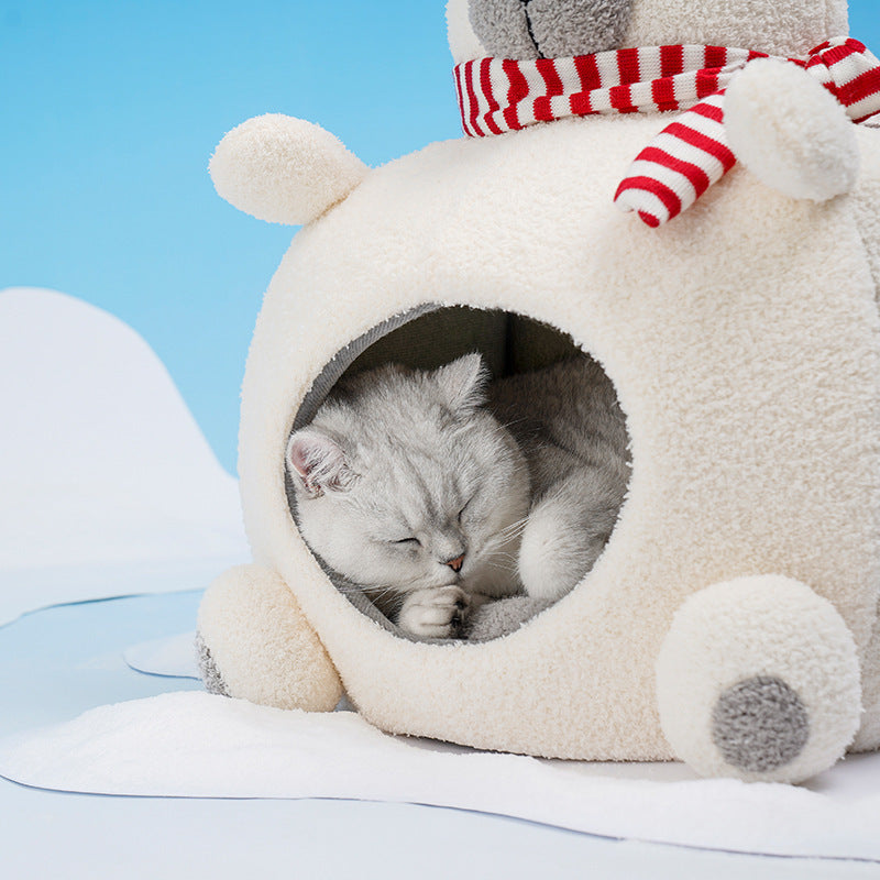 Snow Bear Cat Nest Closed Winter Warm